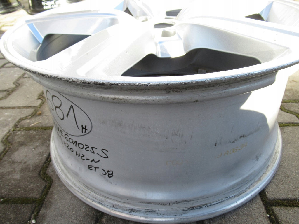 1x Alufelge 20 Zoll 9.0" 5x112 38ET Glanz Silber 4KE601025S Audi E Tron