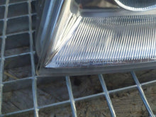 Load image into Gallery viewer, Frontscheinwerfer VW Passat Ein Satz Scheinwerfer Headlight SCH9470732757wv