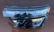 Load image into Gallery viewer, Frontscheinwerfer Skoda Kamiq 658941015D LED Links Scheinwerfer Headlight SCH2318977994as