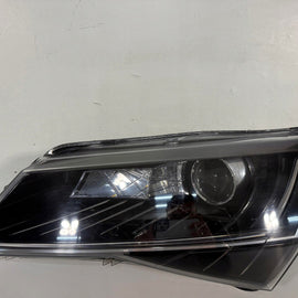 Frontscheinwerfer Skoda Superb III 3V1941015B Bi-Xenon Links Headlight SCH4241567325du
