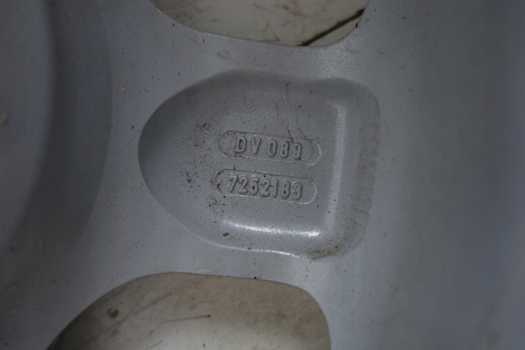 1x Alufelge 14 Zoll 5.5" 4x108 18ET 7252183 Peugeot 107 Rim Wheel FEL6463769289bc