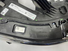 Load image into Gallery viewer, Frontscheinwerfer BMW X7 G07 5A9CFB4 LED Rechts Scheinwerfer Headlight SCH9310635320ln