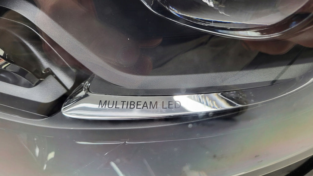 Frontscheinwerfer Mercedes-Benz W213 A2139068309 LED Rechts oder Links SCH4397140986hv