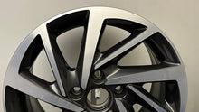 Laden Sie das Bild in den Galerie-Viewer, 1x Alufelge 16 Zoll 6.5" 5x112 46ET 5G0601025DM Mg Rim Wheel FEL2555274670fp
