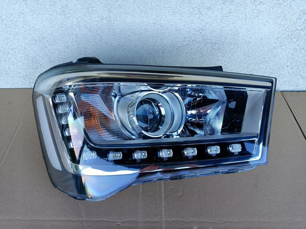 Frontscheinwerfer Hyundai H350 LED Ein Stück (Rechts oder Links) Headlight