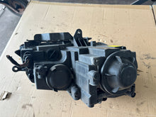 Load image into Gallery viewer, Frontscheinwerfer VW Touran 1t1 1T1941005B Links Scheinwerfer Headlight
