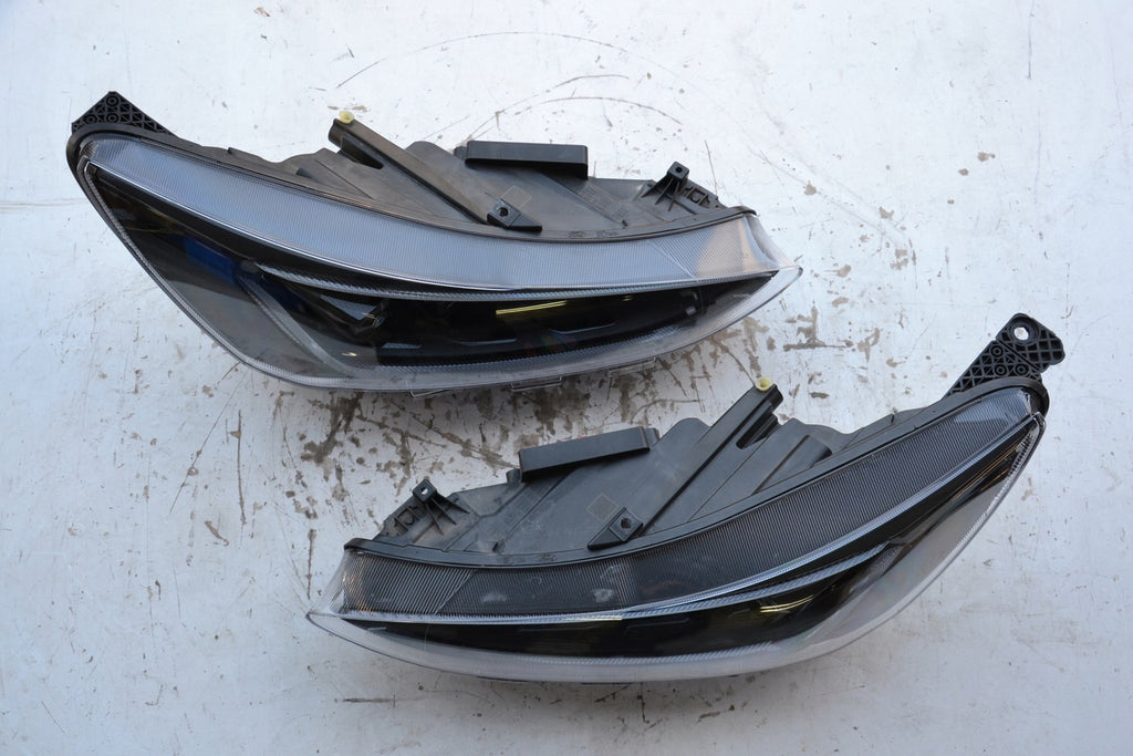 Frontscheinwerfer Ford Focus NX7B-13E016-AG NX7B-13E017-AG LED Rechts oder Links SCH3251488225fi