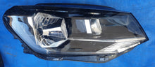 Laden Sie das Bild in den Galerie-Viewer, Frontscheinwerfer VW Caddy V 2K1941016B Ein Stück (Rechts oder Links) Headlight SCH1768259978vd