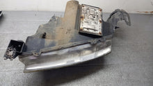 Laden Sie das Bild in den Galerie-Viewer, Frontscheinwerfer Saab 9-5 89008301 Xenon Rechts Scheinwerfer Headlight
