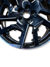 Laden Sie das Bild in den Galerie-Viewer, 1x Alufelge 19 Zoll 9839945680 Peugeot Rim Wheel FEL8808482807aq