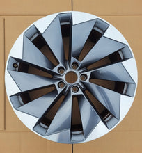 Load image into Gallery viewer, 1x Alufelge 21 Zoll 8.5" 5x112 40ET Glanz Graphit 5LA601025L Skoda Enyaq FEL1894406783vi