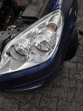 Laden Sie das Bild in den Galerie-Viewer, Frontscheinwerfer Opel Astra H Rechts Scheinwerfer Headlight SCH8387980901ev
