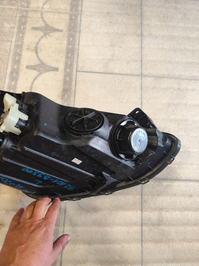 Frontscheinwerfer Hyundai I10 92101-B9300 Links Scheinwerfer Headlight