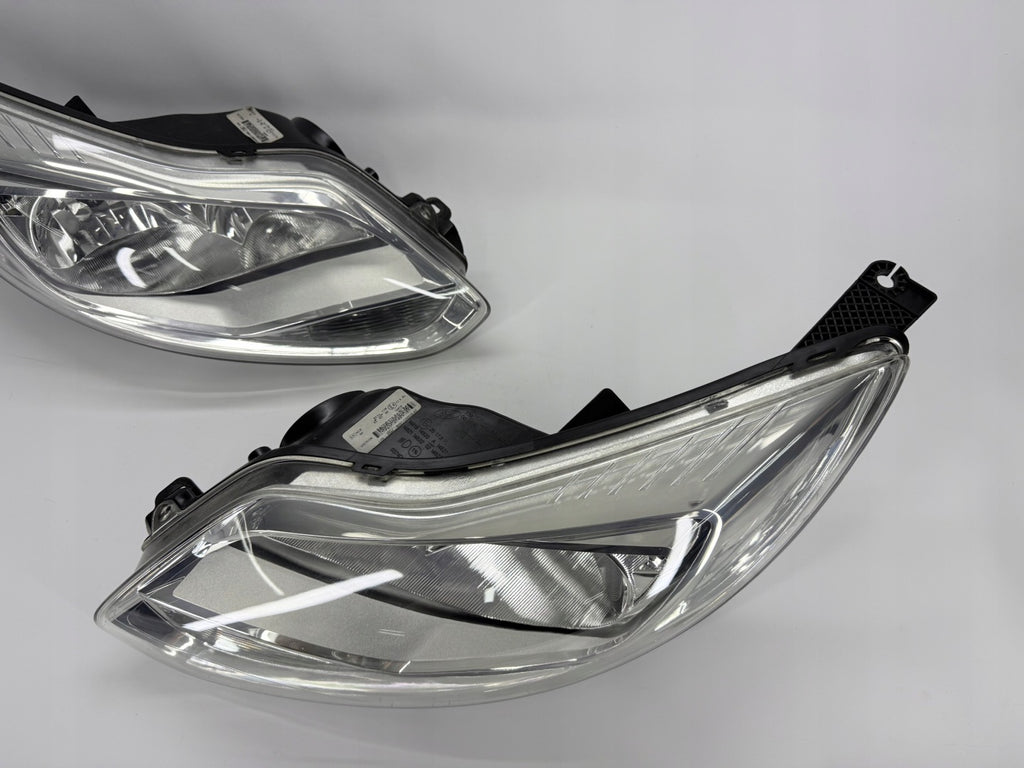 Frontscheinwerfer Ford Focus BM51-13W030-AF BM51-13W029-AF Ein Satz Headlight SCH7233028270bm