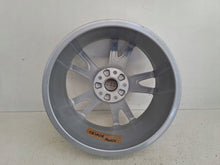 Load image into Gallery viewer, 1x Alufelge 17 Zoll 6.5&quot; 5x112 33ET Glanz Silber 8U0071497 Audi Rim Wheel