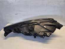 Laden Sie das Bild in den Galerie-Viewer, Frontscheinwerfer Audi A3 8V0941012 Rechts Scheinwerfer Headlight SCH9834633401tz