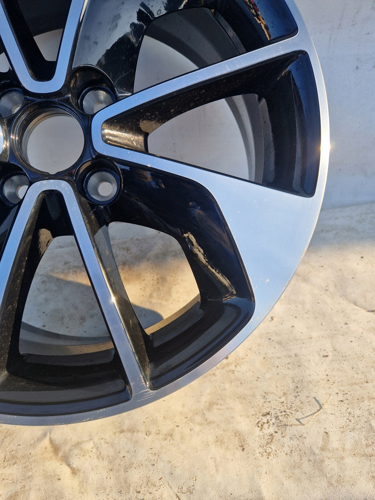 1x Alufelge 16 Zoll 6.5" 4x100 44ET 403009927R 403003471 Renault Captur Clio 1