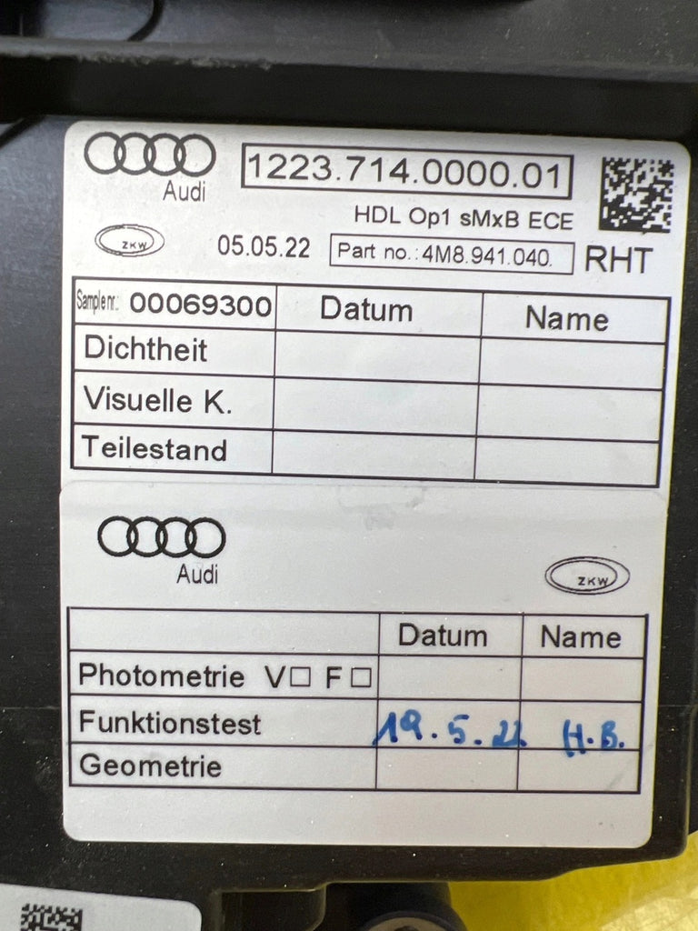 Frontscheinwerfer Audi Q8 4M8941040 LED Rechts Scheinwerfer Headlight