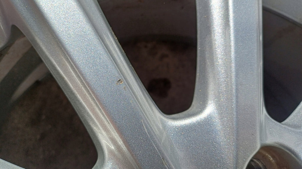 1x Alufelge 16 Zoll 6.5" 4x108 47 5ET H1BC-1007-B1A Ford Fiesta Rim Wheel