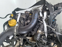 Laden Sie das Bild in den Galerie-Viewer, Motor Renault Clio IV H4BB410 0.9 TCE 90PS 66kW 2015 Benzin Engine Unkomplett MOT2842137116ds