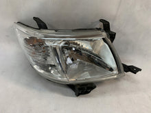 Laden Sie das Bild in den Galerie-Viewer, Frontscheinwerfer Toyota VII Rechts Scheinwerfer Headlight SCH2195466804qy