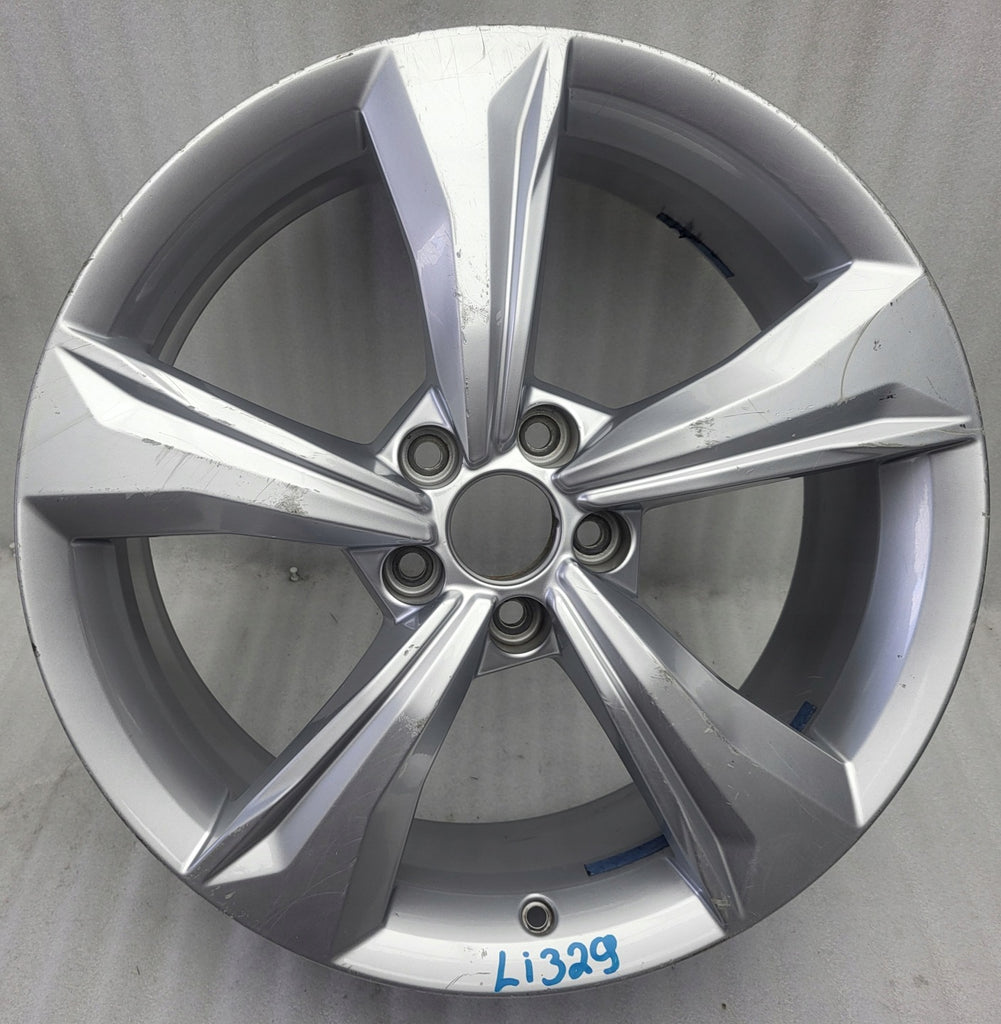 1x Alufelge 19 Zoll 7.0" 5x112 34ET Glanz Silber 80A601025K Audi Rim Wheel FEL9472005958un