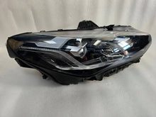Laden Sie das Bild in den Galerie-Viewer, Frontscheinwerfer BMW 2 Active Tourer U06 5A42248 LED Rechts Headlight SCH9496847814qz
