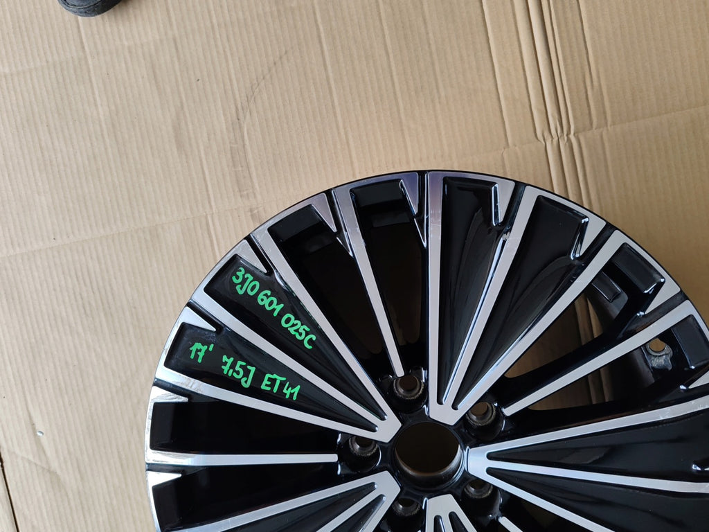 1x Alufelge 17 Zoll 7.5" 5x112 Keine Farbe 3J0601025C VW Passat Rim Wheel FEL4198393466sj