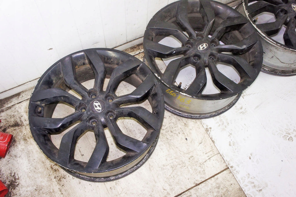 4x Alufelge 18 Zoll 7.5" 5x114.3 49ET Hyundai Veloster Rim Wheel FEL4354060861lt