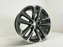 Laden Sie das Bild in den Galerie-Viewer, 1x Alufelge 19 Zoll 8.5" 5x108 45ET Glanz Silber HK8M-1007-EA Jaguar F-Pace Mg FEL8745305885om
