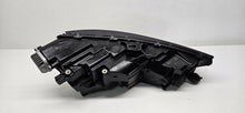 Laden Sie das Bild in den Galerie-Viewer, Frontscheinwerfer Audi A4 B9 8W0941773 8W0941033 LED Links Headlight