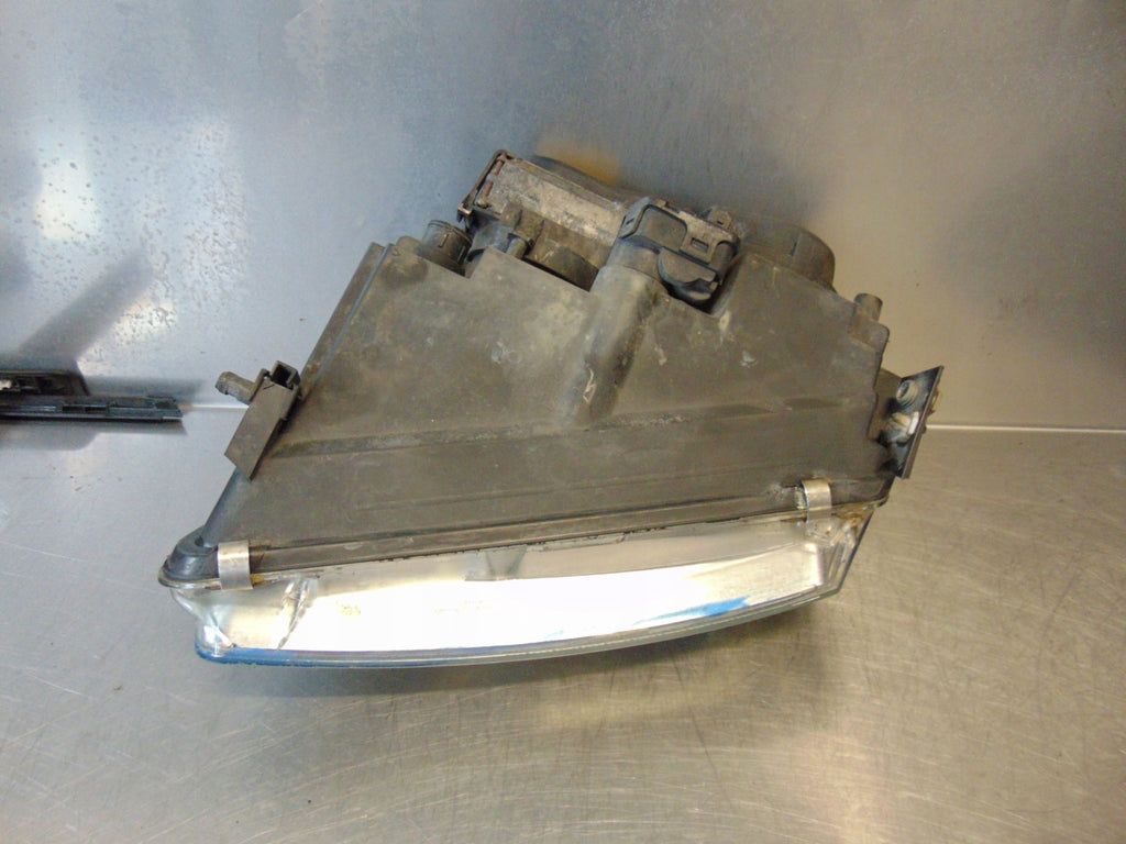 Frontscheinwerfer VW Passat 14742600 14742500 Xenon Ein Satz Headlight SCH6878294498ka