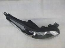 Load image into Gallery viewer, Frontscheinwerfer Kia Sportage IV Xenon Rechts Scheinwerfer Headlight SCH7418552177si