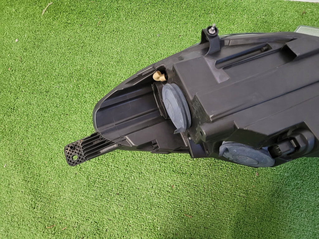 Frontscheinwerfer Ford Fiesta H1BB13W029AK Rechts Scheinwerfer Headlight SCH9517300405uu