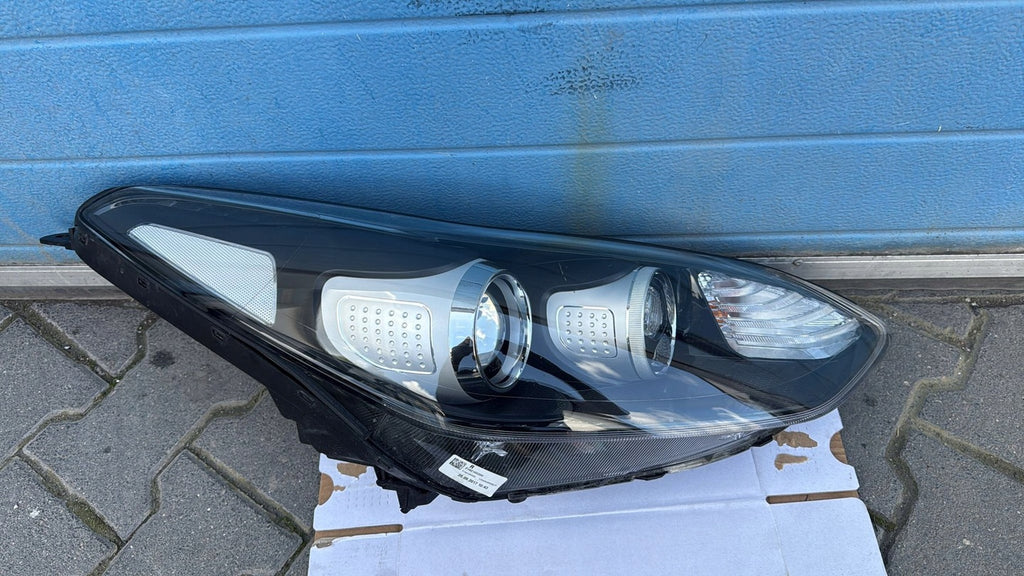Frontscheinwerfer Kia Sportage Xenon Rechts Scheinwerfer Headlight SCH9503128079dc