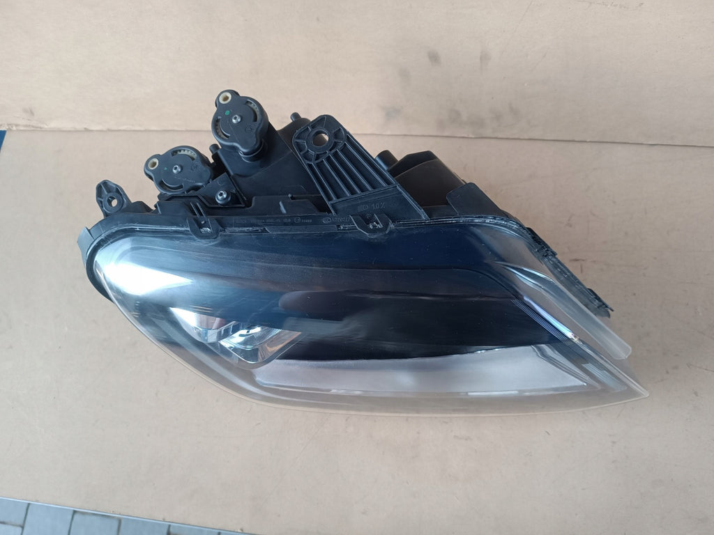 Frontscheinwerfer VW Amarok Xenon Rechts Scheinwerfer Headlight SCH2250966679at