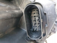 Load image into Gallery viewer, Frontscheinwerfer VW Sportsvan 517941082 LED Rechts Scheinwerfer Headlight