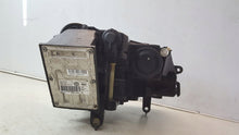 Laden Sie das Bild in den Galerie-Viewer, Frontscheinwerfer VW Phaeton 3D1941031E Xenon Links Scheinwerfer Headlight