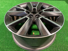 Load image into Gallery viewer, 1x Alufelge 17 Zoll 7.0" 5x112 45ET 5L0601025F Skoda Yeti Rim Wheel FEL3690983754bz