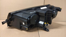 Laden Sie das Bild in den Galerie-Viewer, Frontscheinwerfer Skoda Karoq 57B941016A Rechts Scheinwerfer Headlight SCH9304214050zf