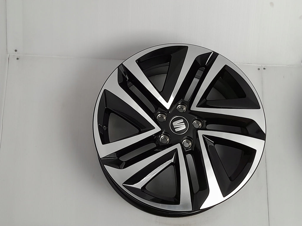 4x Alufelge 18 Zoll 7.0" 5x112 43ET Glanz Schwarz 5FJ601025C Seat Tarraco FEL5041530218kq