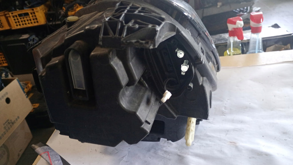 Frontscheinwerfer Ford Puma 18640447755 Rechts Scheinwerfer Headlight SCH9785824741am