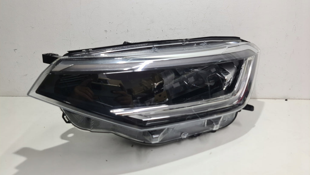 Frontscheinwerfer VW Taigo 2G7941035A Links Scheinwerfer Headlight