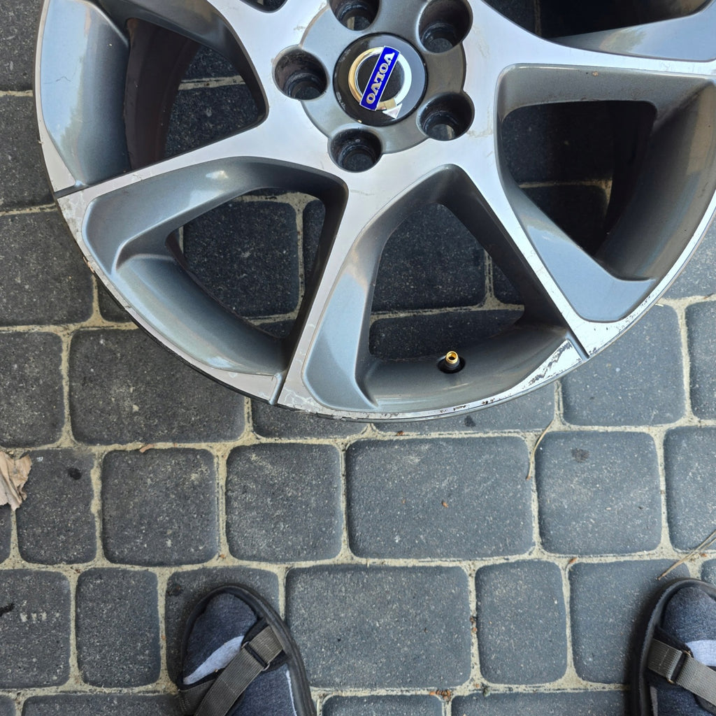 1x Alufelge 17 Zoll 7.0" 5x108 50ET 31408408 Volvo V60 Rim Wheel FEL1101478152gw