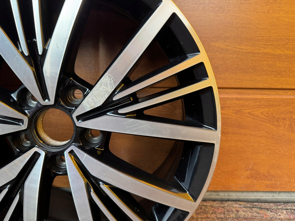 1x Alufelge 17 Zoll 7.0" 5x112 43ET 5C0601025BQ VW Beetle Golf I Rim Wheel FEL5219179019md