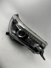 Load image into Gallery viewer, Frontscheinwerfer Toyota Hilux VIII LED Rechts Scheinwerfer Headlight SCH2327487280wf