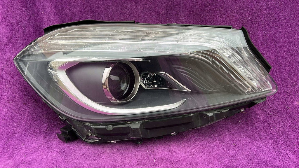 Frontscheinwerfer Mercedes-Benz W176 8W6941034F LED Rechts Headlight SCH6221466861hz