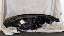 Load image into Gallery viewer, Frontscheinwerfer Renault Clio I V Vorderseite Scheinwerfer Headlight SCH7876335081ez