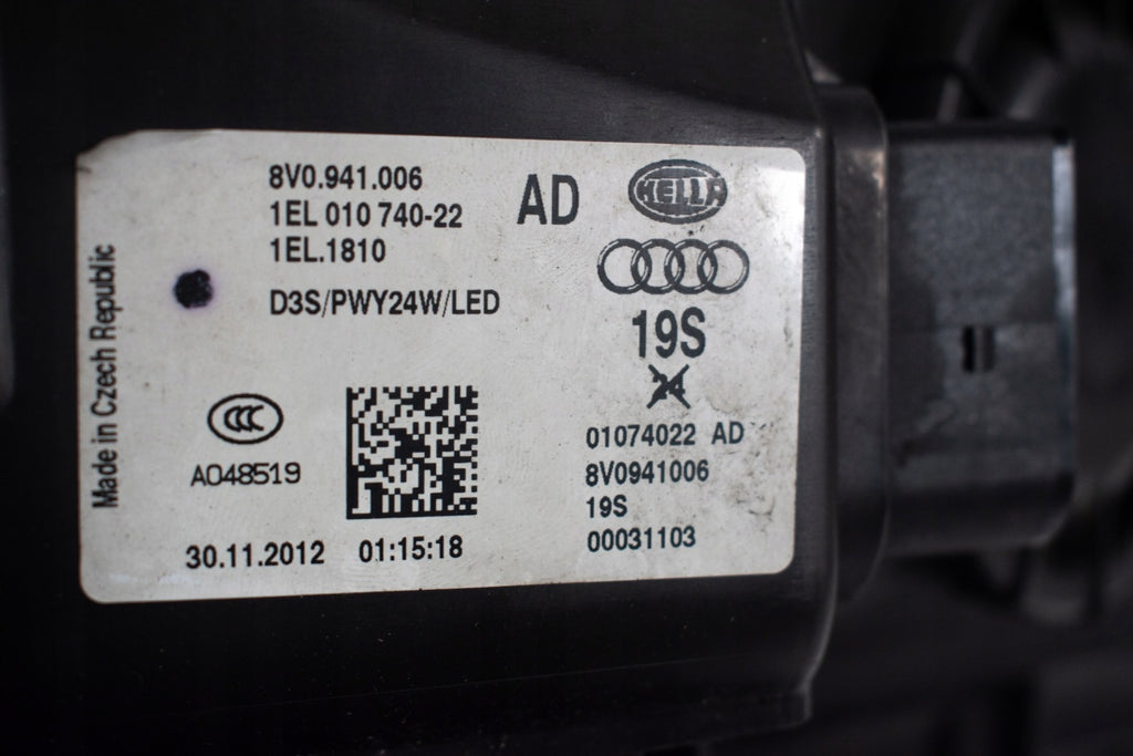 Frontscheinwerfer Audi A3 8V0941005C 8V0941006C LED Rechts oder Links SCH7270082102oc
