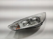 Laden Sie das Bild in den Galerie-Viewer, Frontscheinwerfer Ford Focus III F1EB-13W030-NB Links Scheinwerfer Headlight